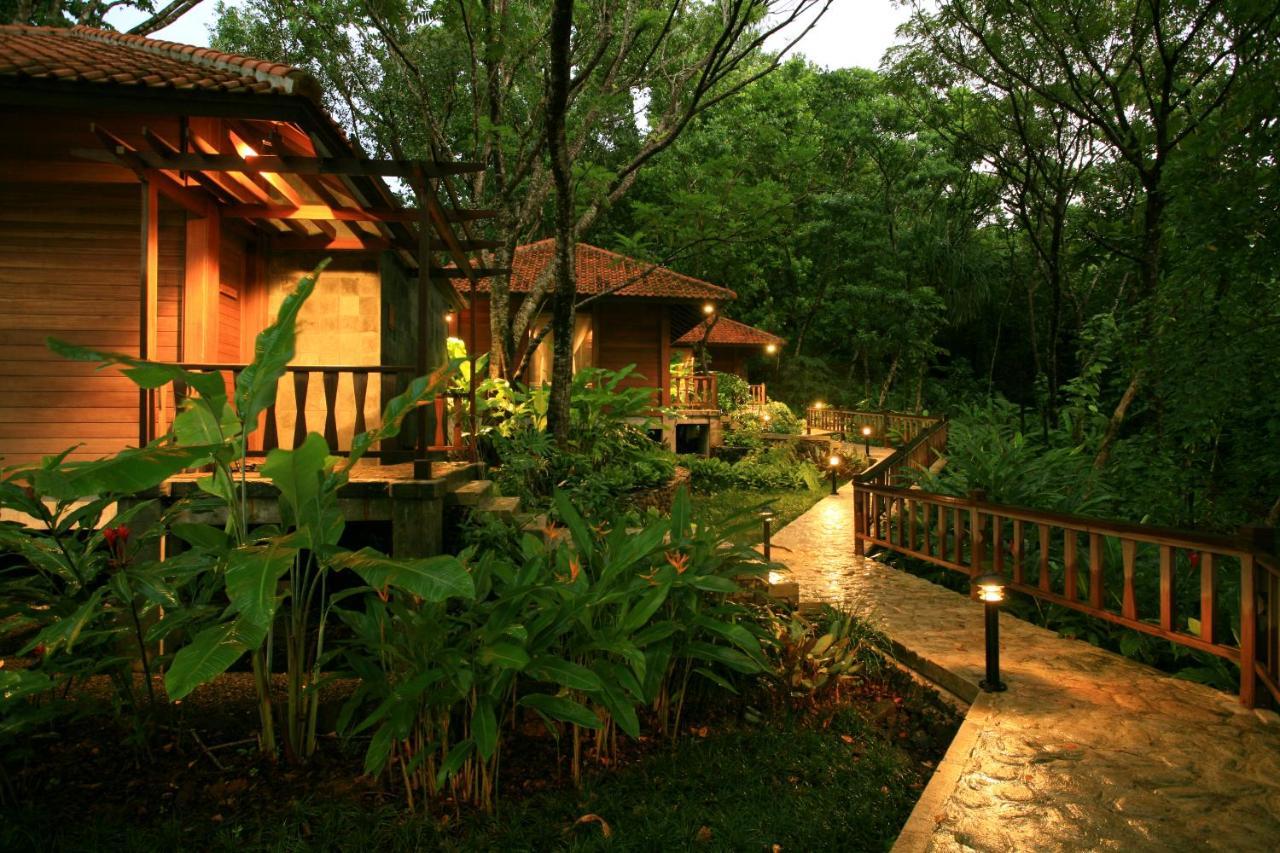 Palau Pacific Resort & The Pristine Villas And Bungalows Koror Exterior photo